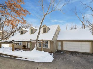 18213 Hermitage Way, Minnetonka, MN 55345