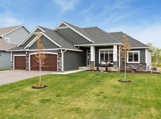 6602 Enid Trl, Lino Lakes, MN 55014