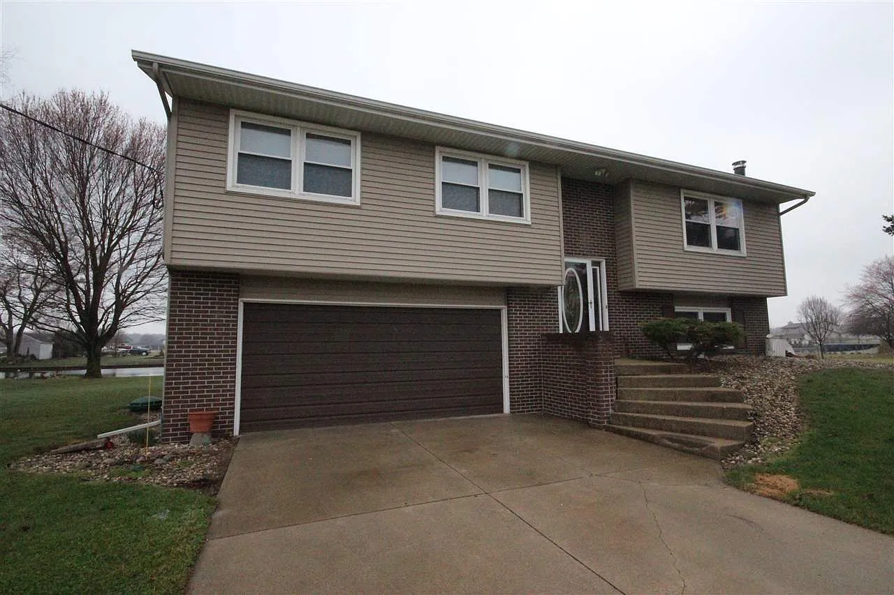 51253 County Road 11 photo 1