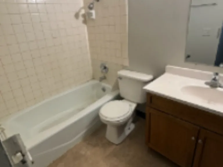 1616 E St #9 — Photo 4