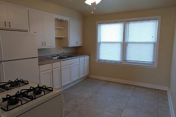 4th image of 4534 N Teutonia Ave APT 3