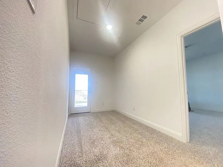 1495 Perrin Ln — Photo 20