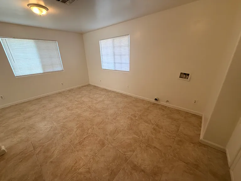1803 Larcus Ave #A — Photo 16