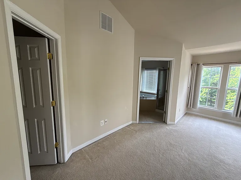 44293 Suscon Sq — Photo 40