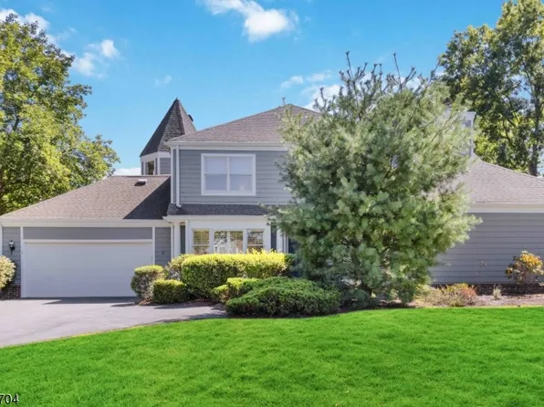 18 Boxwood Dr, Morris Twp., NJ 07960