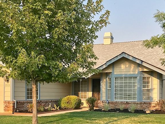 2nd image of 1515 Deerfield Cir
