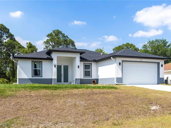 3210 68th St W, Lehigh Acres, FL 33971