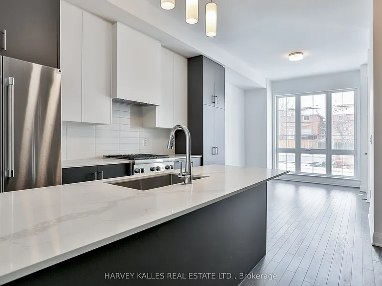 204 Atkinson Ave — Photo 20