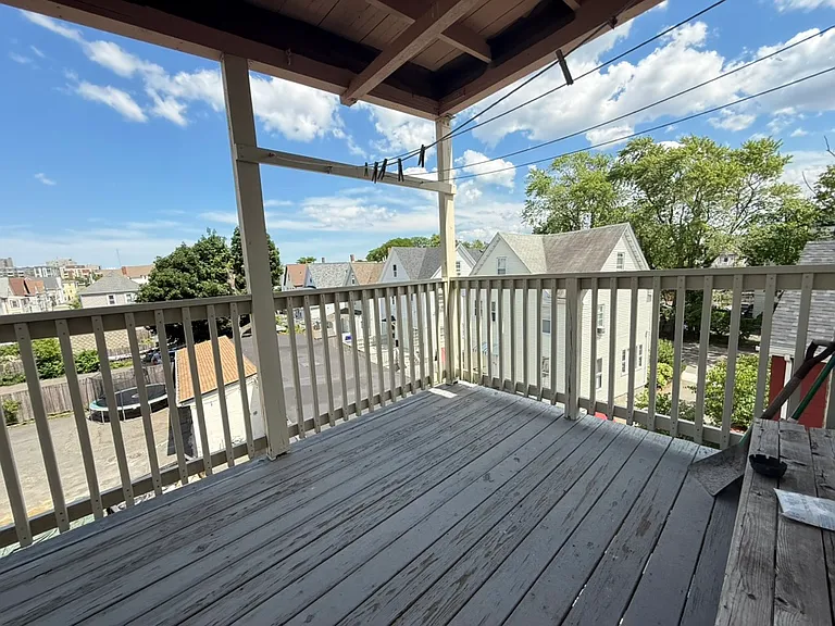 38 Russell St #3 — Photo 14