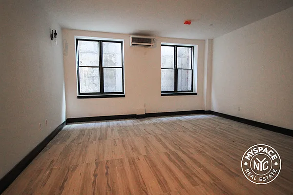 Rented by MySpaceNYC | media 8
