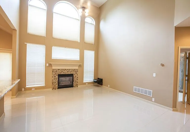 11544 Blackhawk Dr — Photo 29
