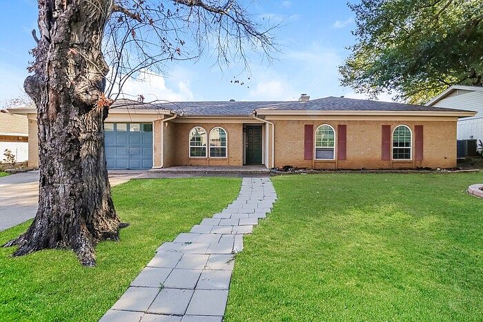 1st image of 2317 Southcrest Dr