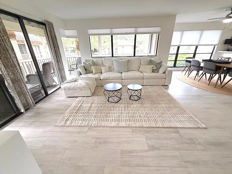 616 Brackenwood Cv #616 — Photo 2
