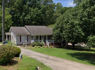 916 Danbury Dr, Durham, NC 27703