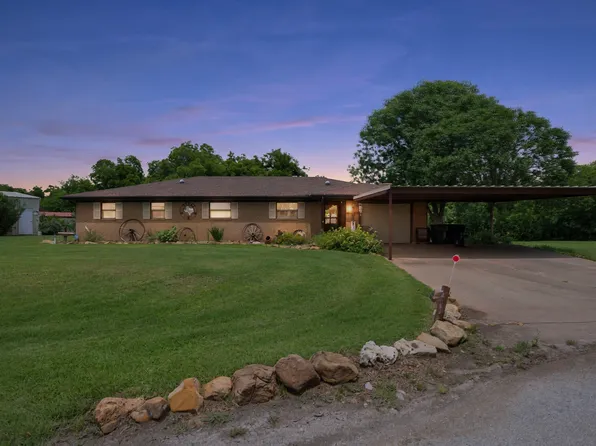 1802 Long Creek Ct, Granbury, TX 76049