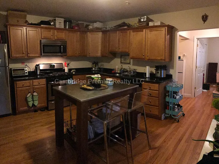 1 Union St #3 — Photo 1