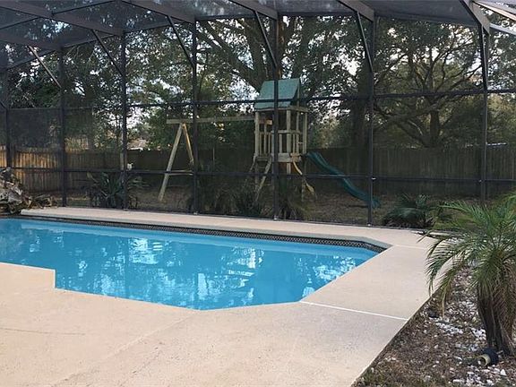 2nd image of 5634 Westview Dr