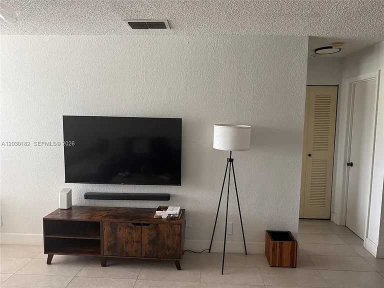 3330 Pinewalk Dr N #1623 — Photo 5