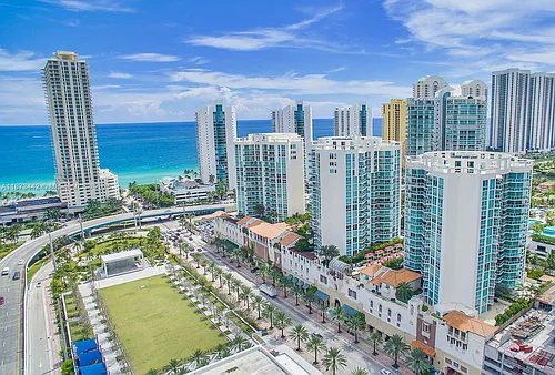 250 Sunny Isles Blvd #31 Photo 1