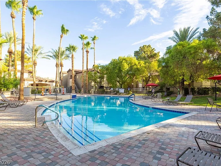 9000 Las Vegas Blvd S #2122 — Photo 43