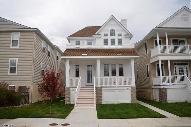 1st image of 5807 W Avenue Floor #2