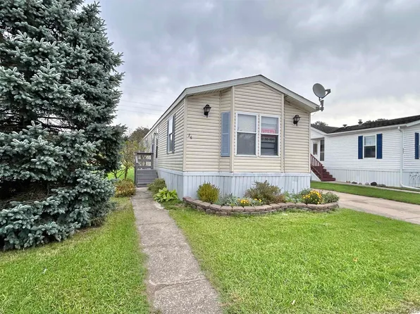 101 Hibbard St Trailer 26, Manchester, MI 48158