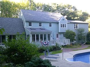 38 Rosewell Rd, Bedford, NH 03110