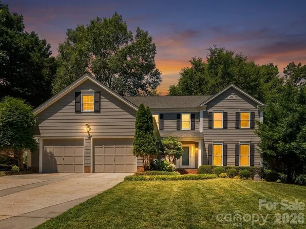 11220 Shandon Way Ln, Charlotte, NC 28262