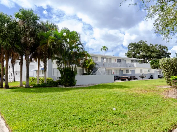 1605 NE 126th St #506, Miami, FL 33181