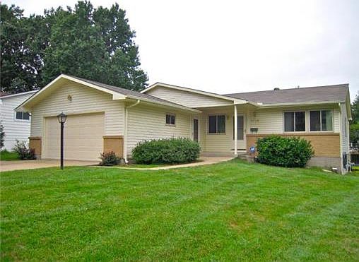 1st image of 1710 NE 67th Pl