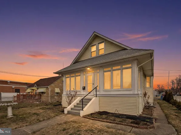 61 S Maple Ave, Maple Shade, NJ 08052