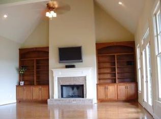 5704 Avalon Commons Way, Clermont, GA 30527