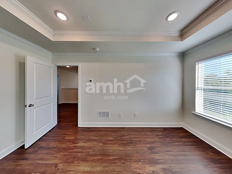 269 Willow Ln — Photo 10
