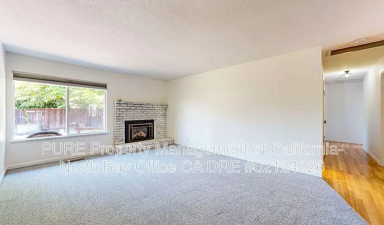 5617 Dupont Dr — Photo 5