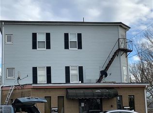 133 Puritan Ave, Cranston, RI 02920