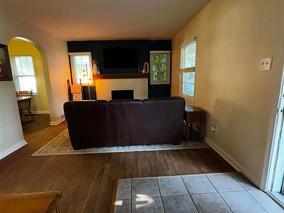 2nd image of 2505 N 10th St