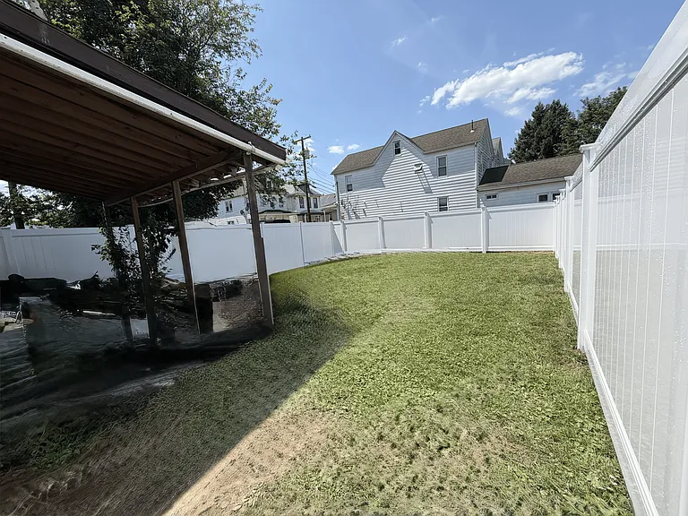 191 Hudson St — Photo 25