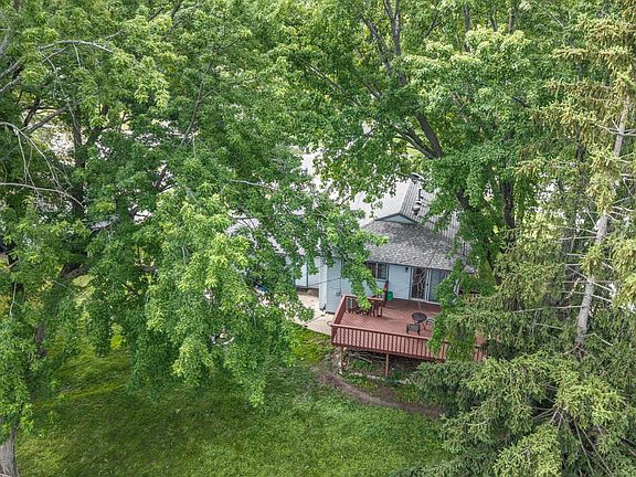 5th image of 1083 Whitney Dr