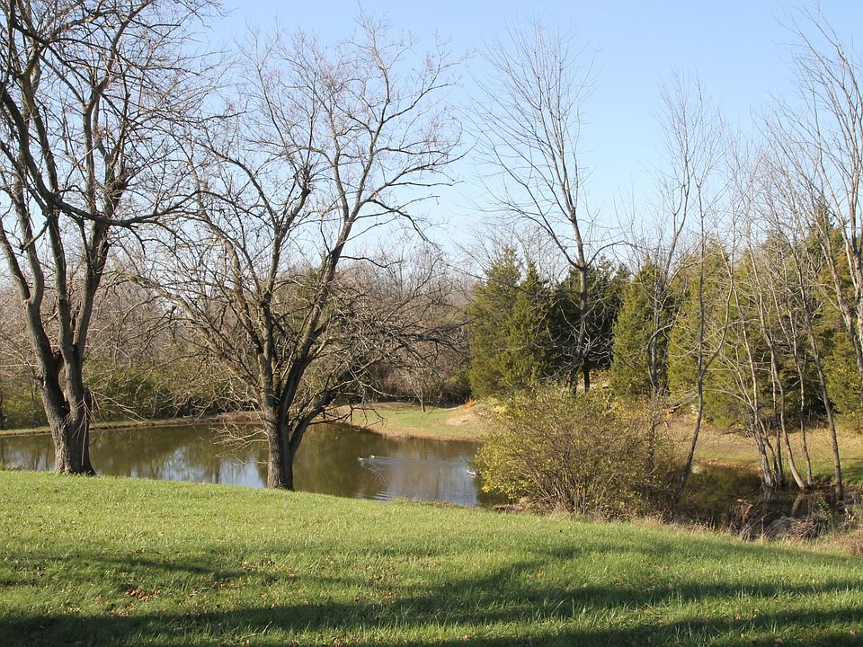 1st image of 1801 Center Dr