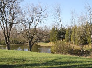 1801 Center Dr, La Grange, KY 40031