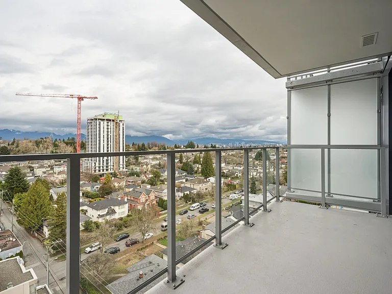 5670 Cambie St — Photo 66