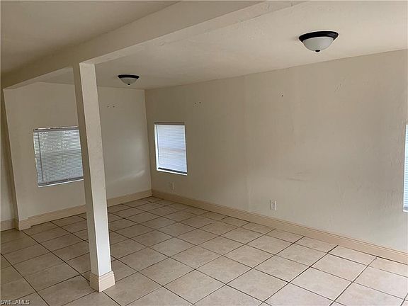 3rd image of 23061 Avenue D