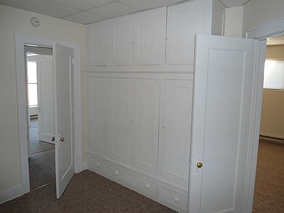 4th image of 1125 Hughitt Ave