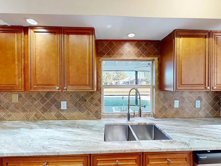 11497 Anhinga Dr — Photo 4