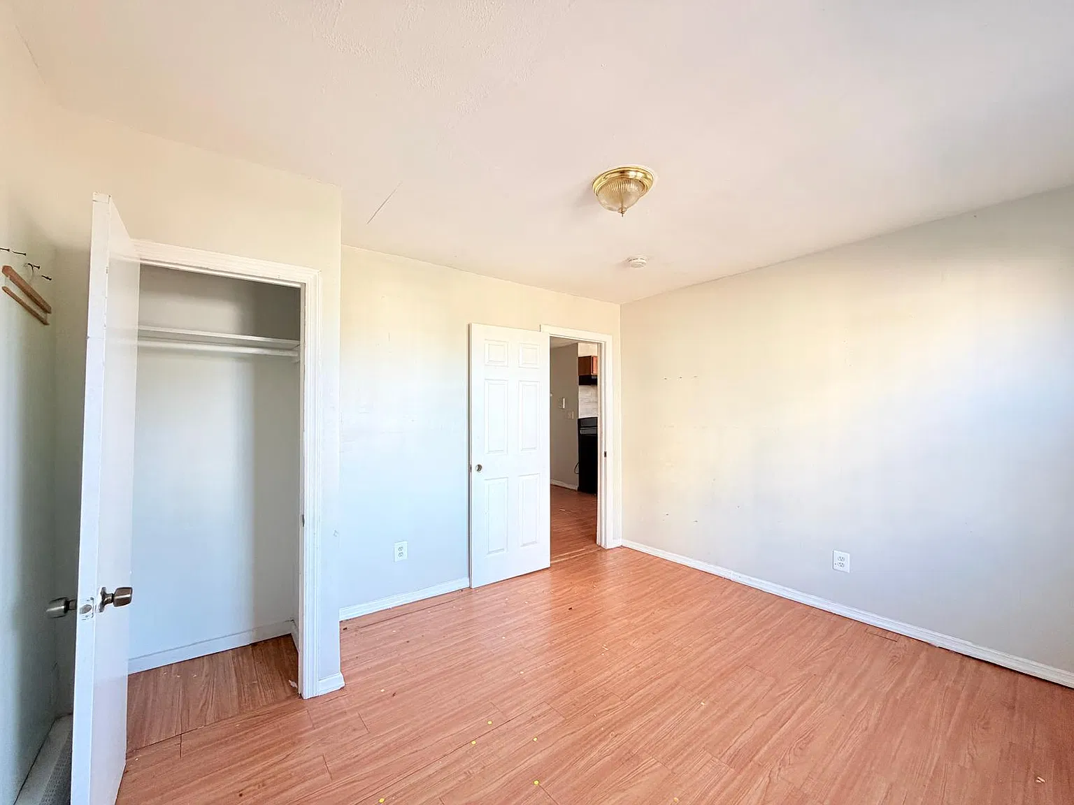 656 Ocean Ave — Photo 4