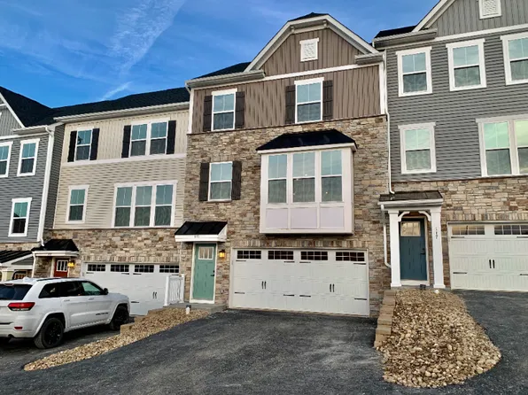 115 Moyer Hill Dr, Cranberry Township, PA 16066