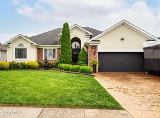 12011 Lavenia Ln, Louisville, KY 40272