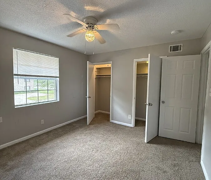 101 Woodhouse Ln #D — Photo 7