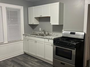 1532 Euclid St, Lincoln Park, MI 48146