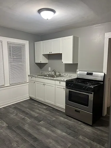 1532 Euclid St Photo 1